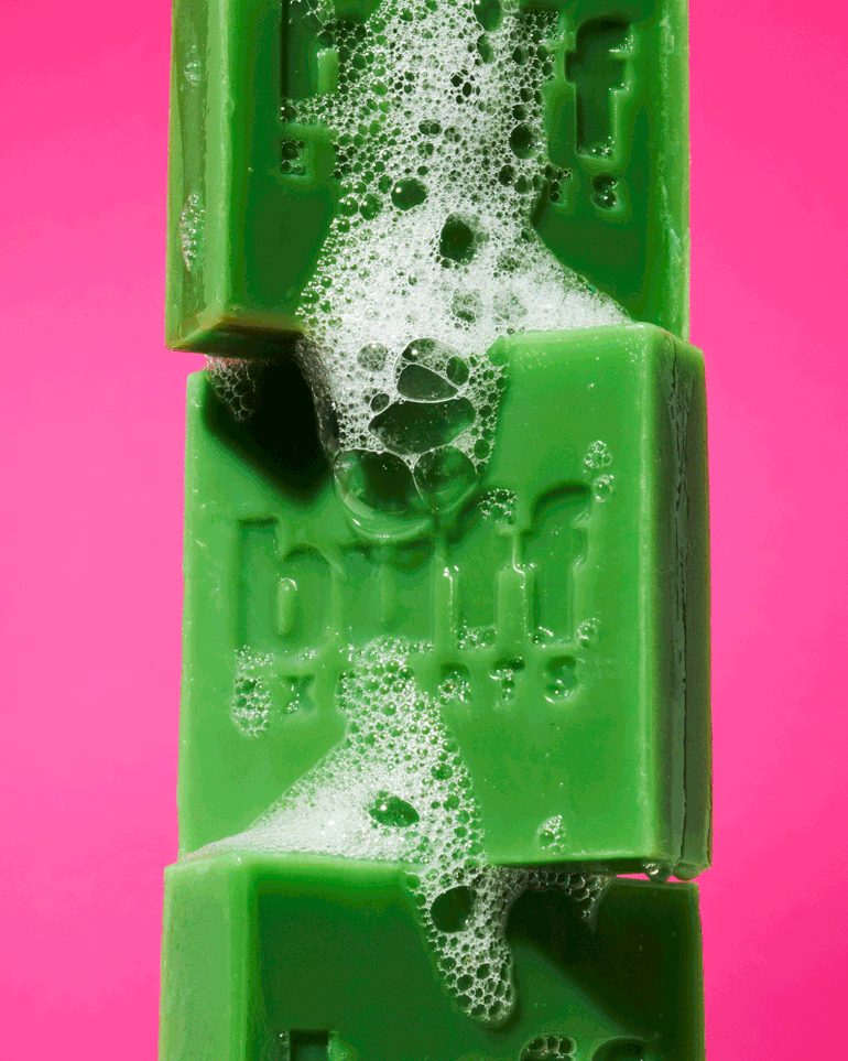 Tea Tree & Lemongrass Clarifying Body Soap video